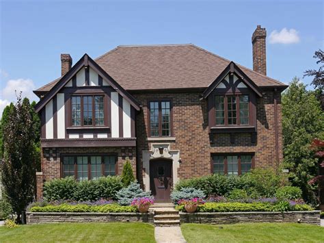 tudor house styles|famous tudor style houses.